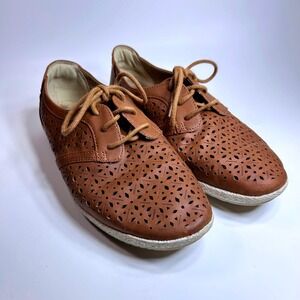Earth Spirit Gelron Brown Laser Cut Perforated Lace Up Oxfords Womens 8